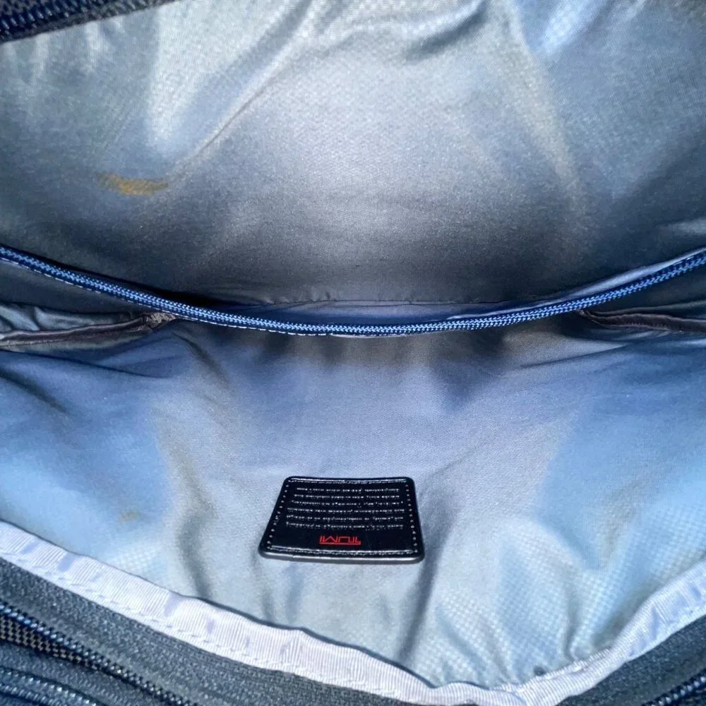 Tumi Men’s Black Nylon Multiple Compartments Durable Briefcase Messenger Bag